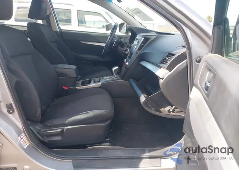 2011 Subaru Outback 2.5I z USA, uszkodzony, nr VIN 4S4BRBAC7B3422816